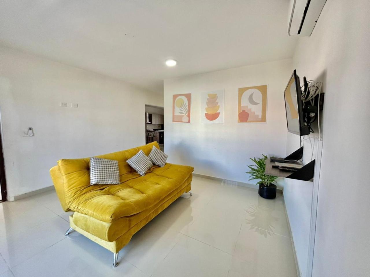 Muy Cerca De Zona Dorada Y Centrico , By G P S Rentas Apartamento *