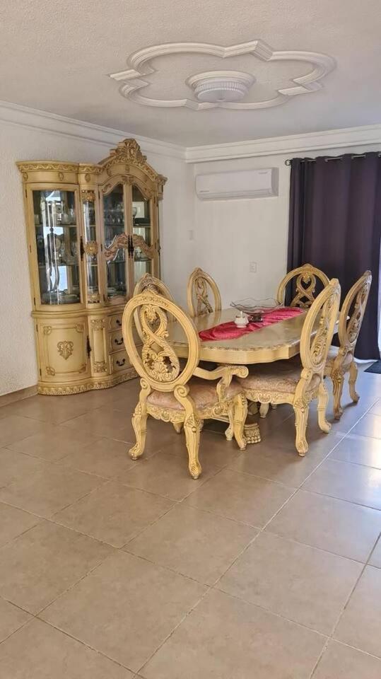 Сasa de vacaciones Casa 16 Personas 7 Cuadras Playa Mazatlán