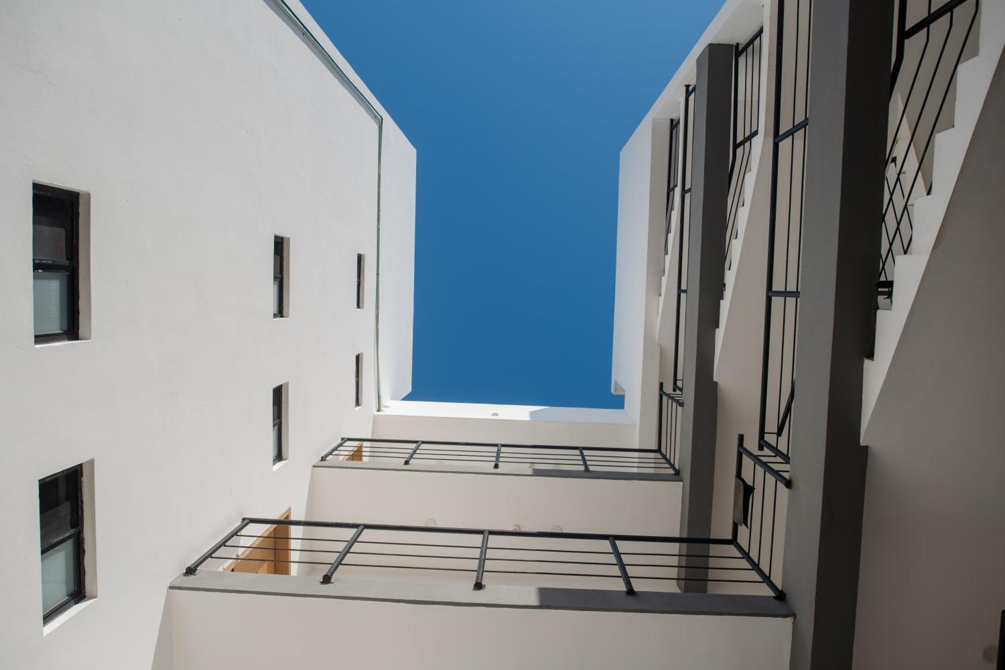 Apartment 2br/2ba 1 Block To Ocean! - Unit 6 *