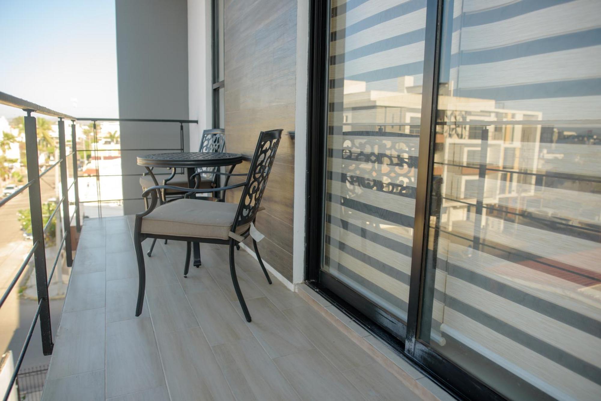 Apartment 2br/2ba 1 Block To Ocean! - Unit 6 Mazatlan