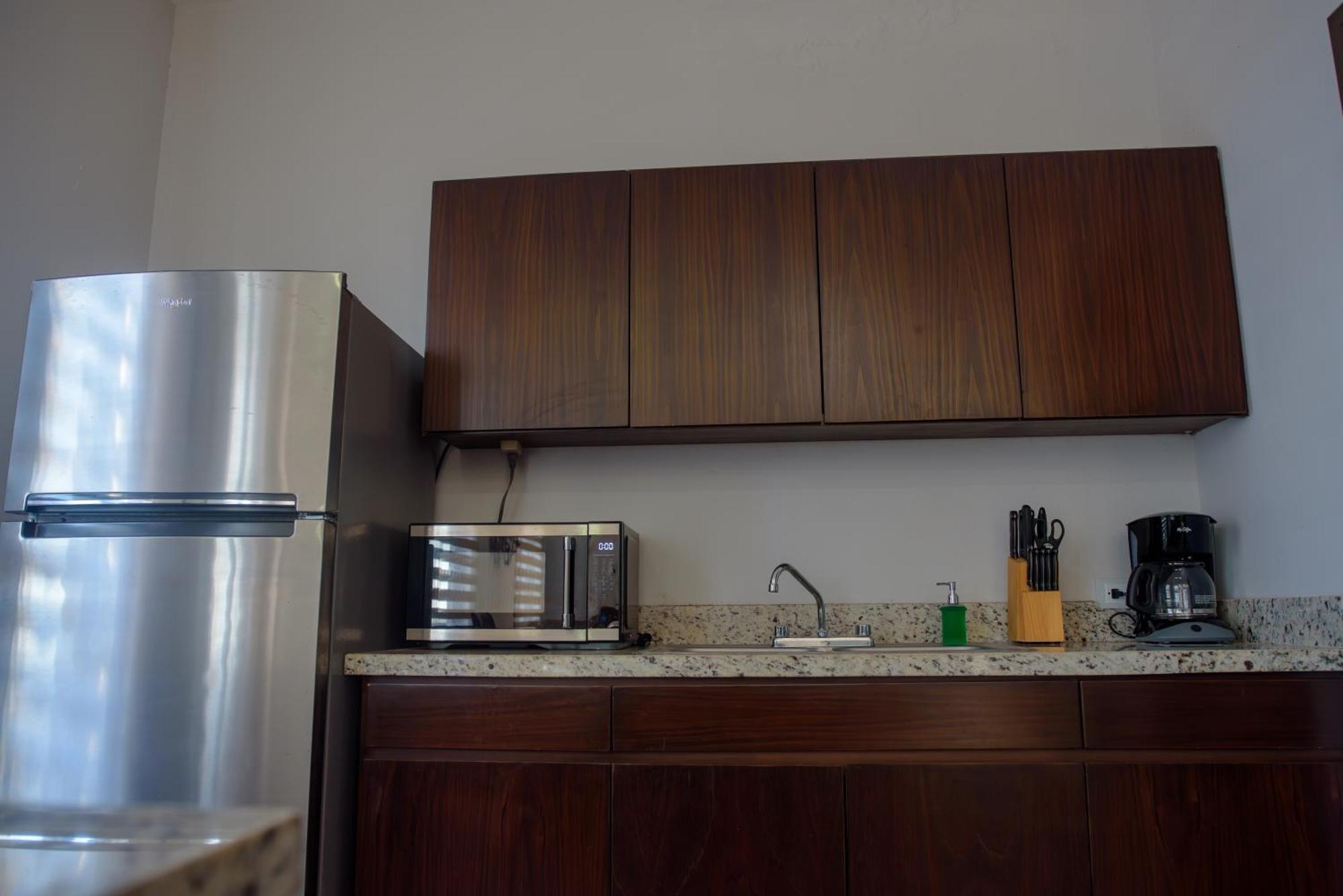 Apartment 2br/2ba 1 Block To Ocean! - Unit 6 Mazatlan