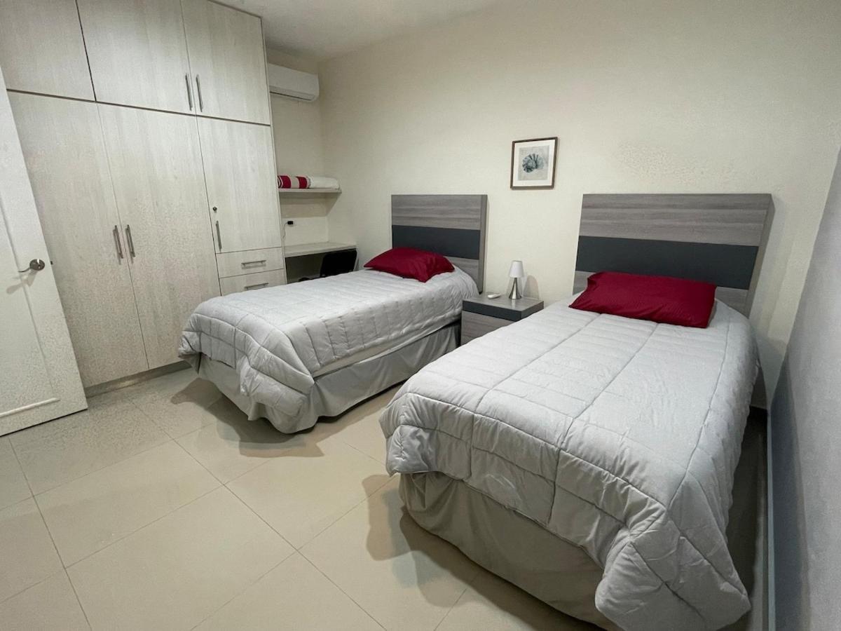 Apartamento En Pb Con Piscina A Poca Distancia De La Playa