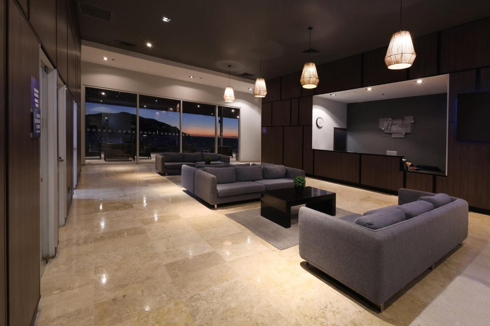 By Ihg Hotel Mazatlán