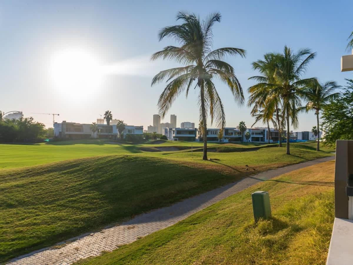 Departamento Con Vista Al Campo De Golf & Alberca - Santa Barbara * Mazatlán