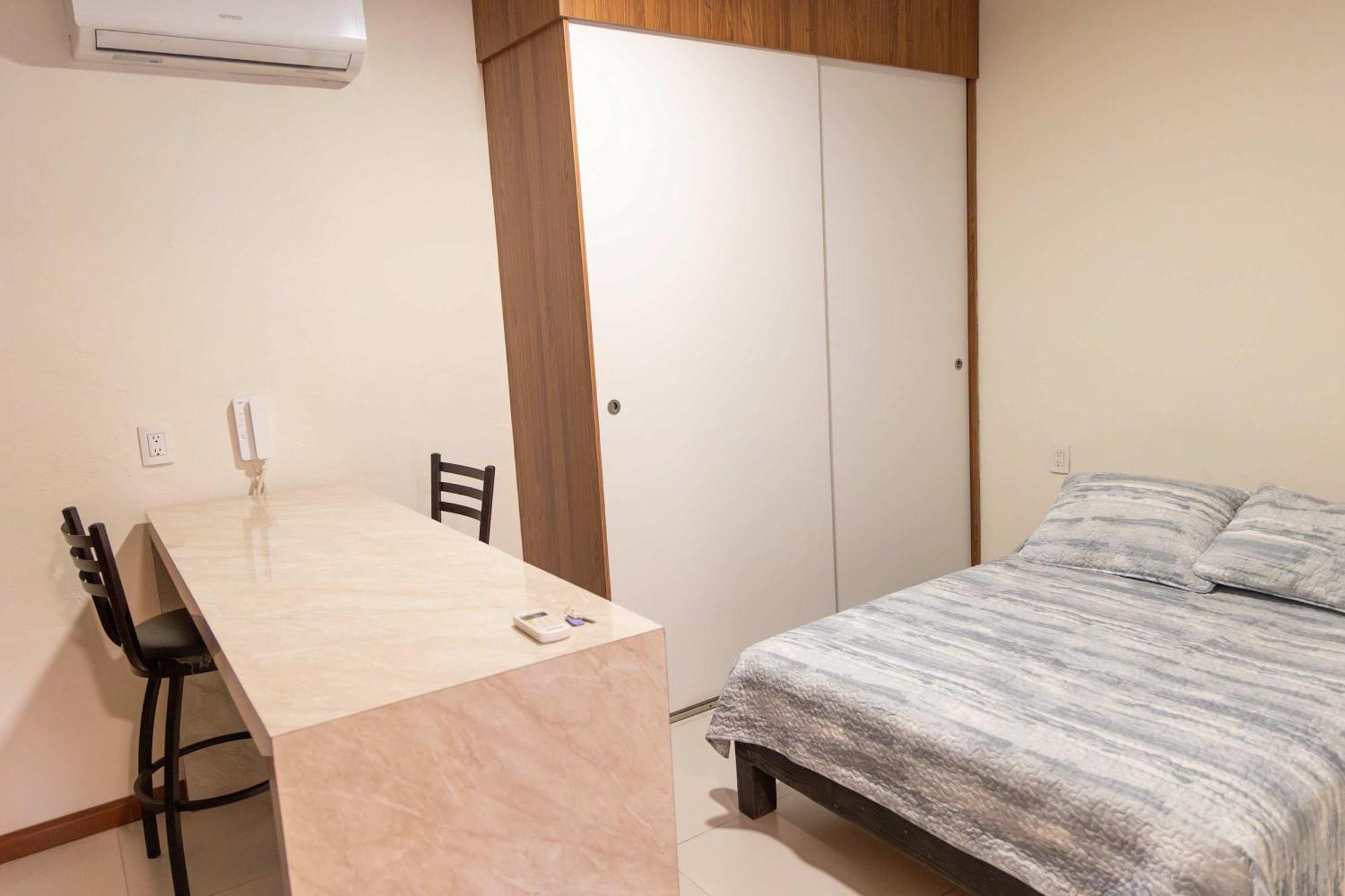 Apartment Cozy Loft Steps From Plazuela Machado - Centrito *