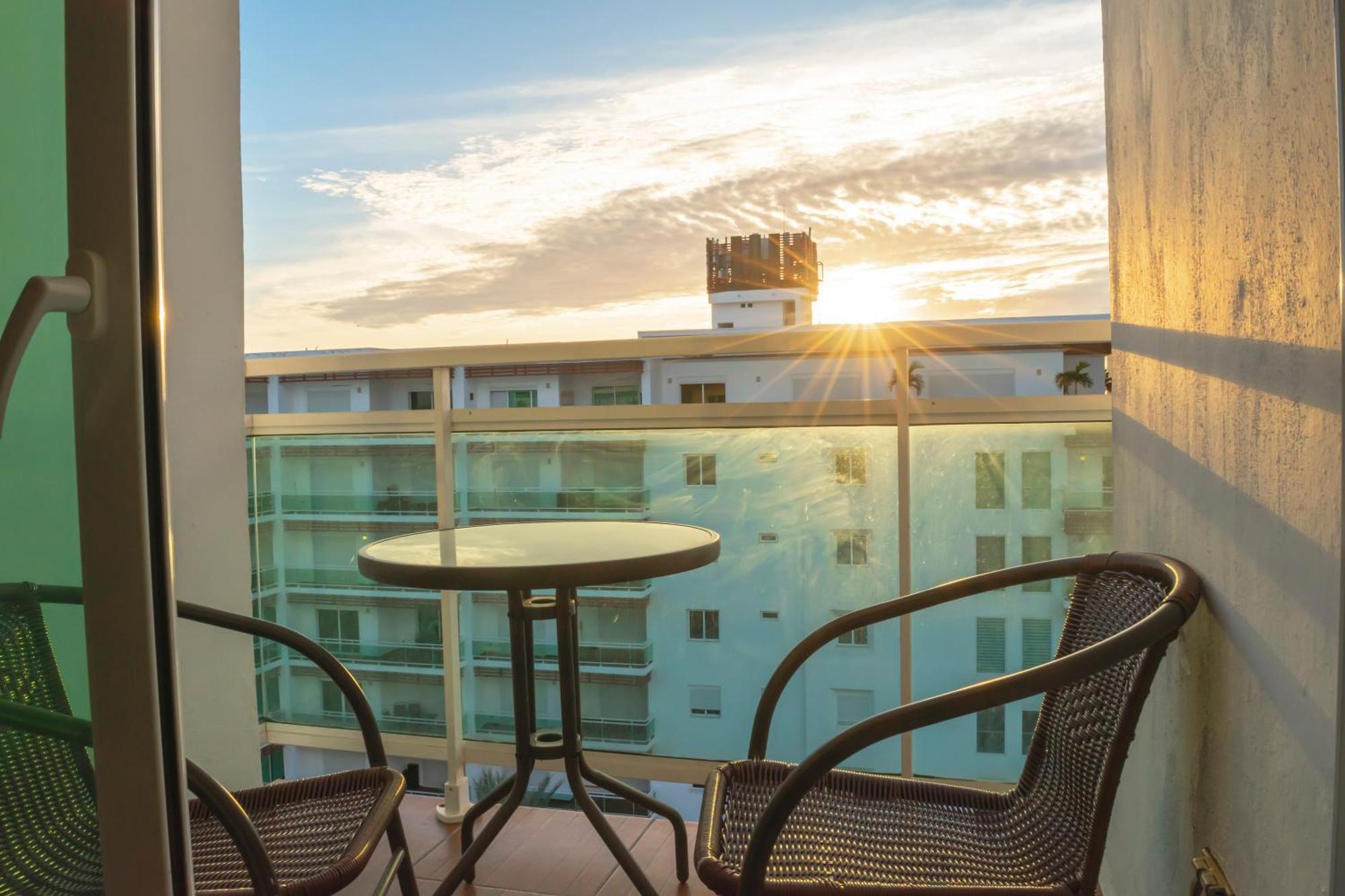 Bonita Hotelera Con Balcon By G P S Rentas Apartment Mazatlan