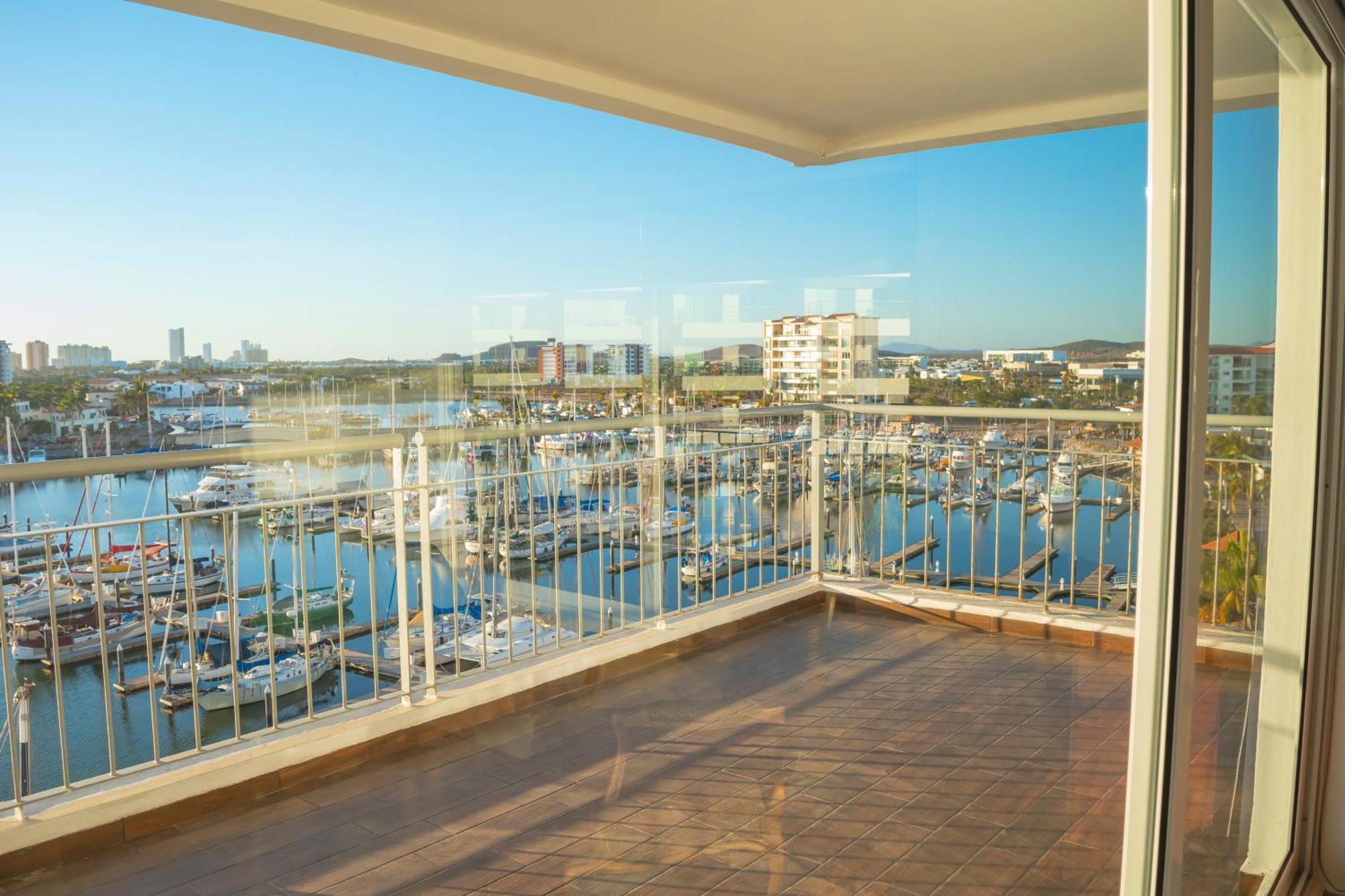 Frente A La Marina Y Super Vista By G P S Rentas Apartamento *