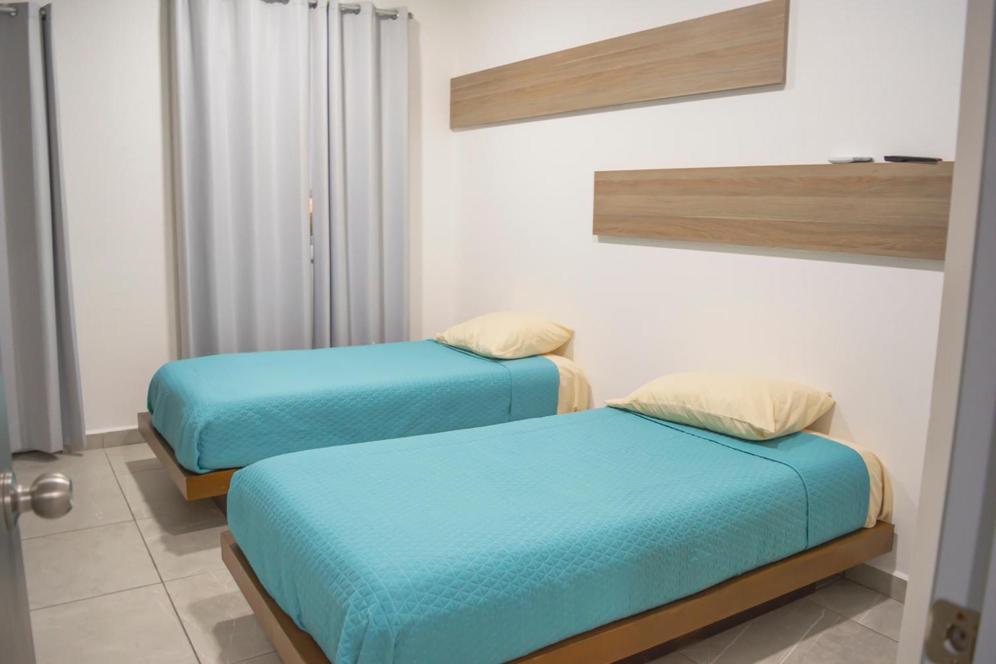 Apartment A 2 Min De La Playa , Vista Al Canal By G P S Rentas *