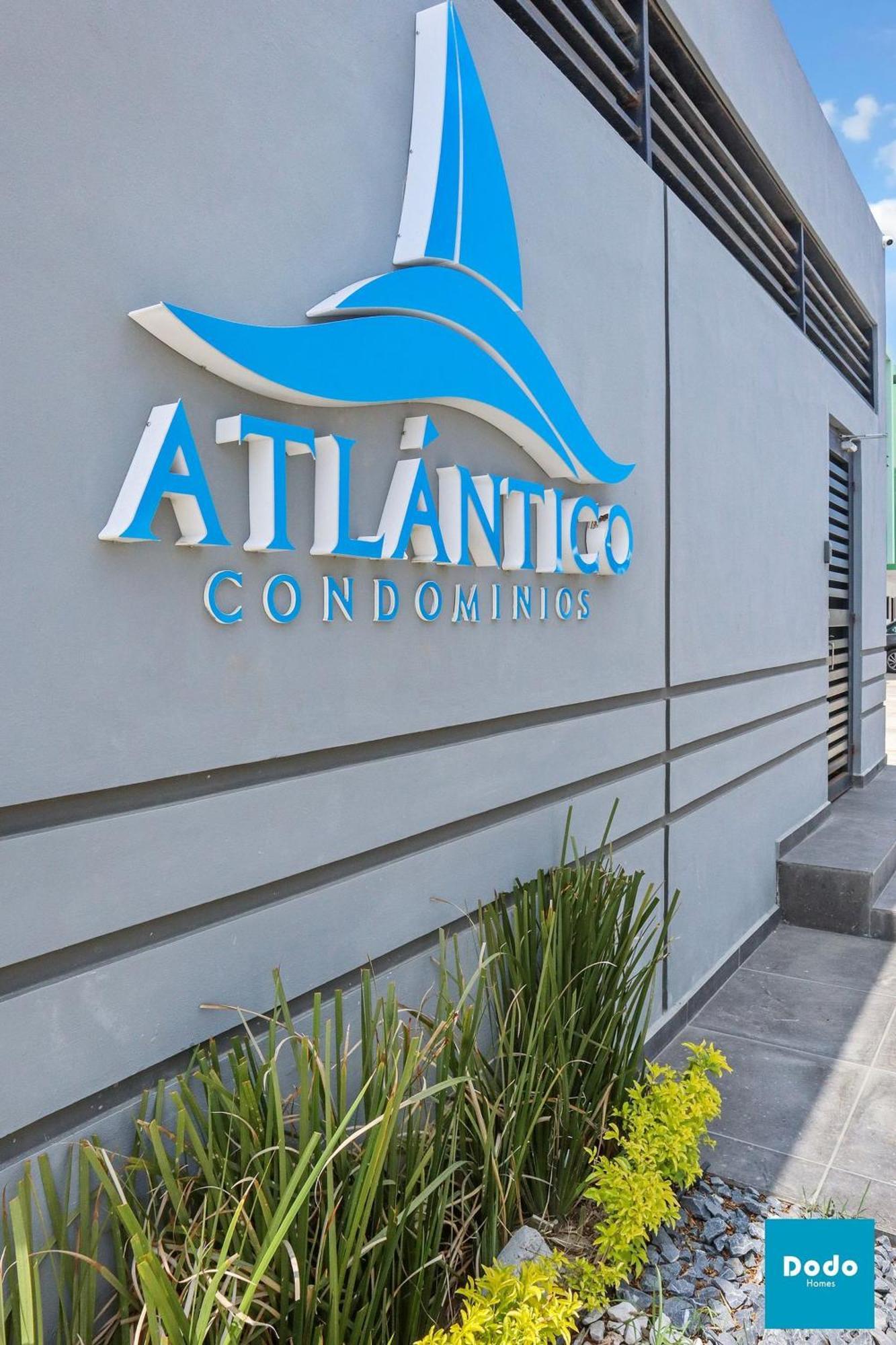 Residencial A 5 Min. De Plaza Comercial Apartamento *