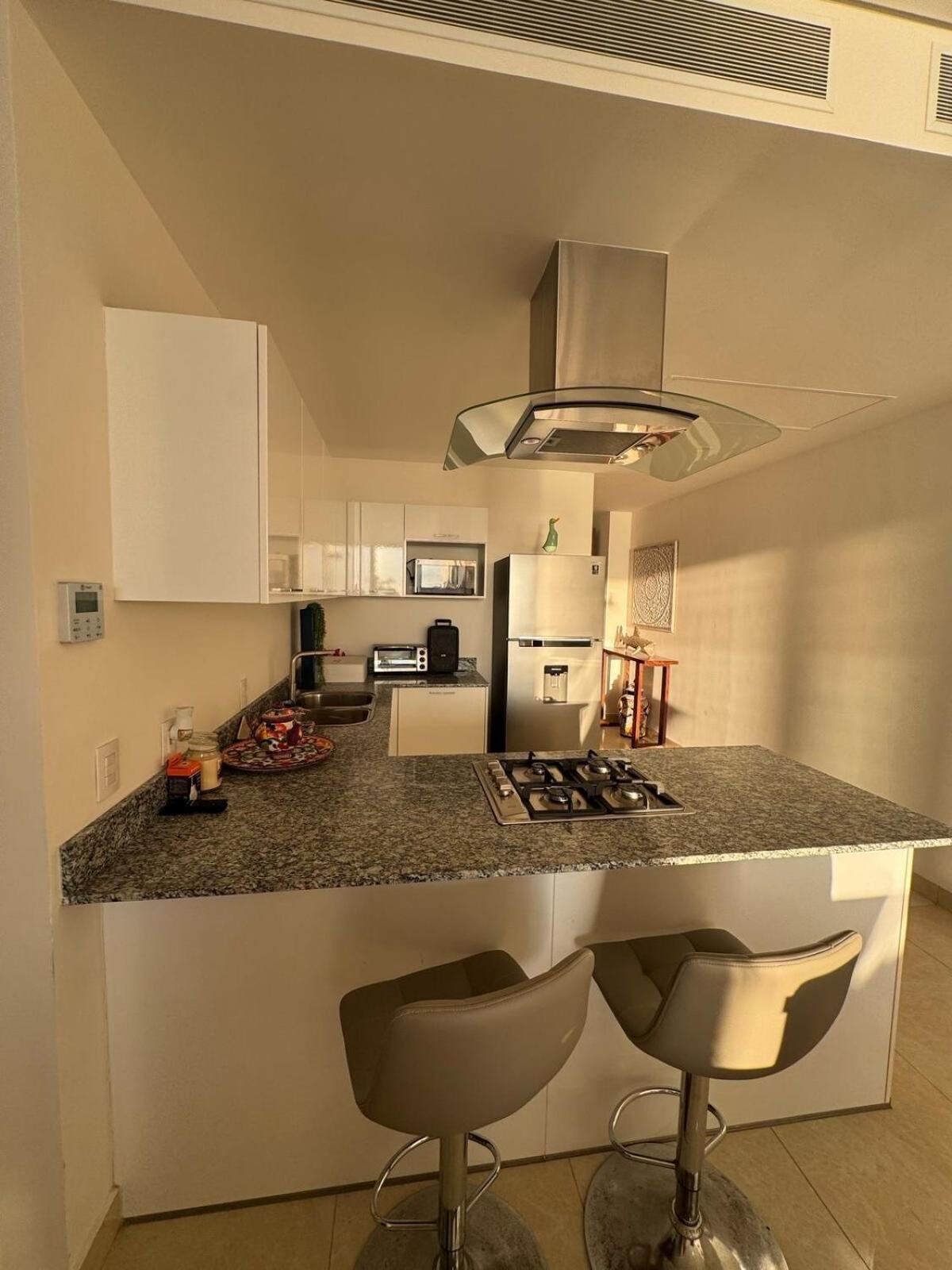 Apartamento Departamento A Pie De Playa 5 P *