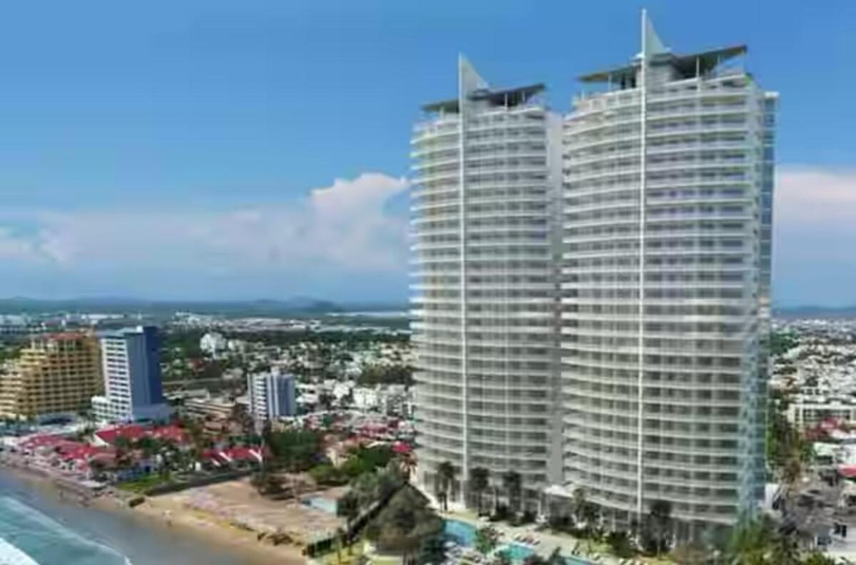 Departamento A Pie De Playa 5 P * Mazatlán