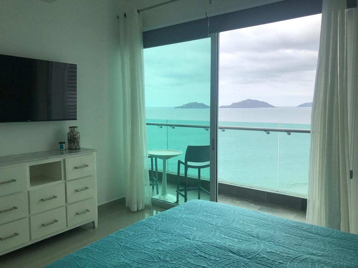Torre Eme -stunning Bay View & Balcony! Apartamento