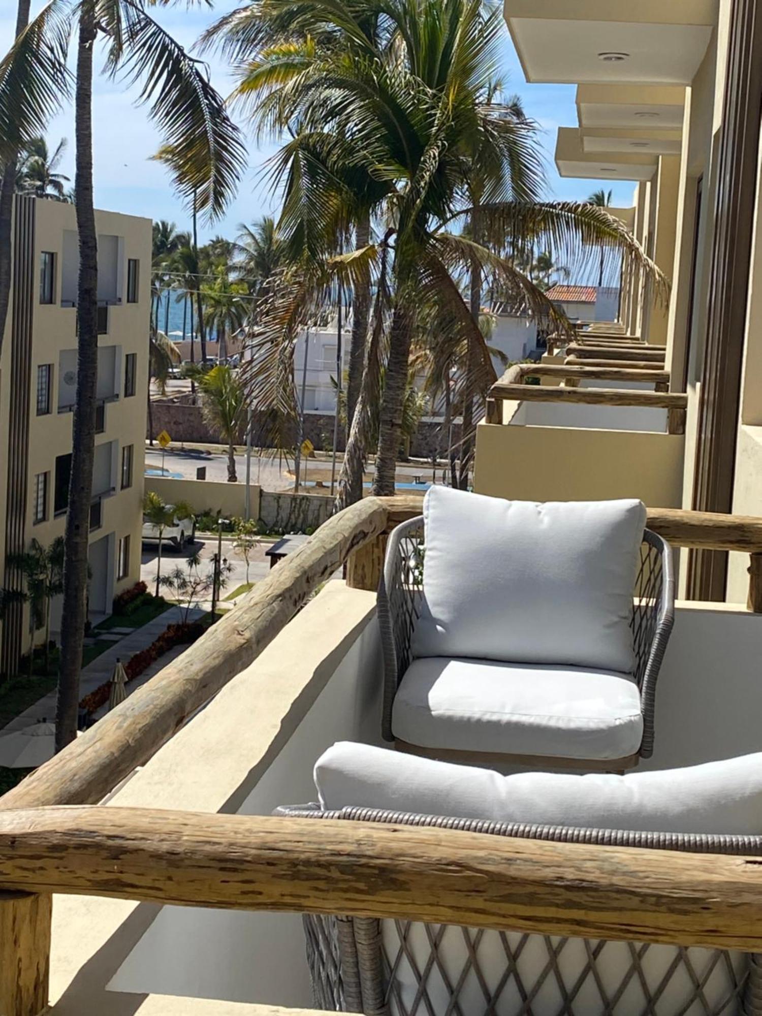 Apartamento Loft Con Cama King Size,acceso Frente Al Mar, Jacuzzi, Alberca Climatizada Y Cuenta Con Privacidad Mazatlán
