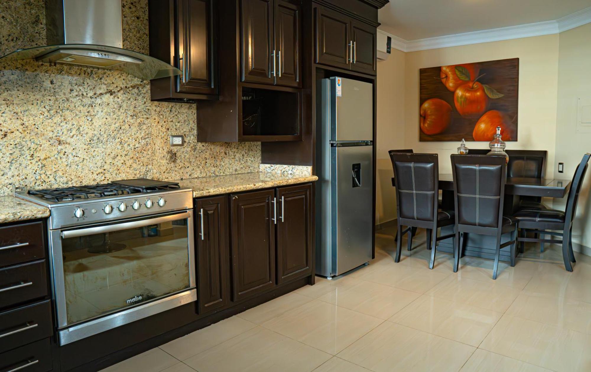 Casa Con Alberca En Excelente Ubicacion, Grupos Grandes De Personas Mazatlán