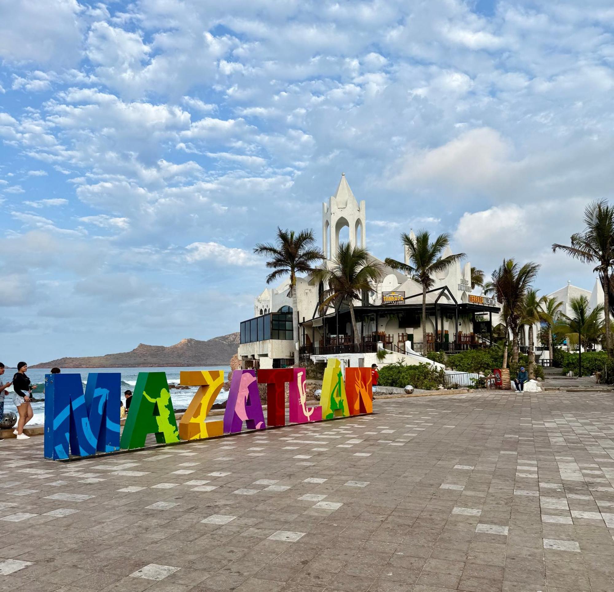 302 Excelente Apto Muy Cerca De Playa Mazatlan