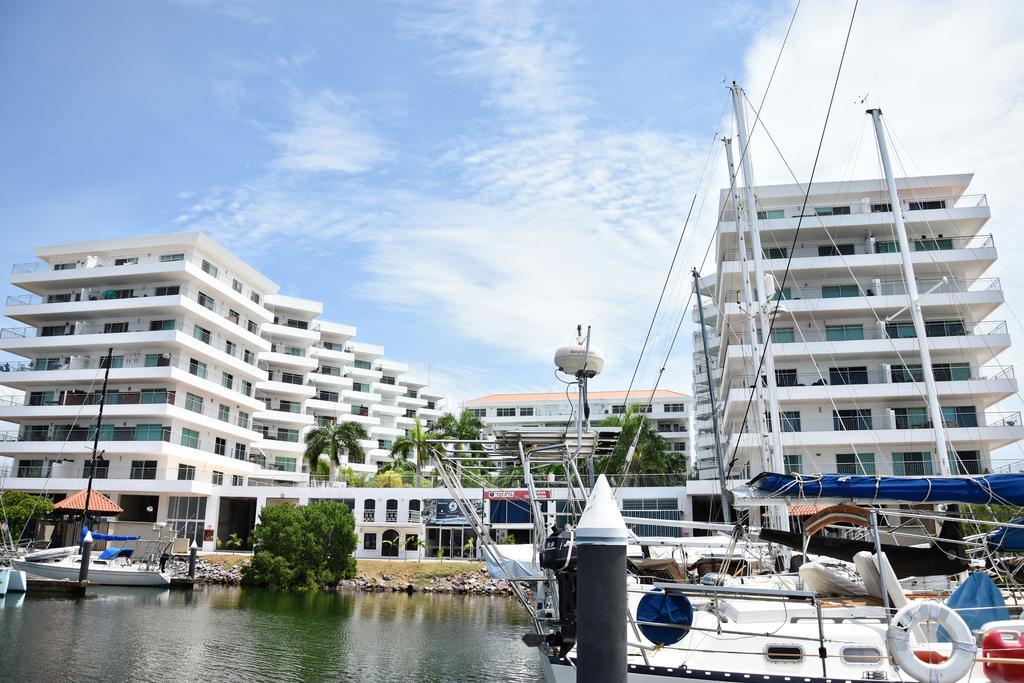 Departamento En Marina Mazatlán