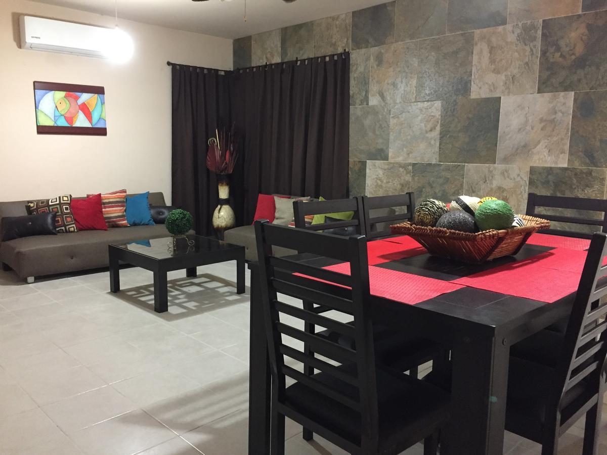 Departamento Zona Dorada Apartment