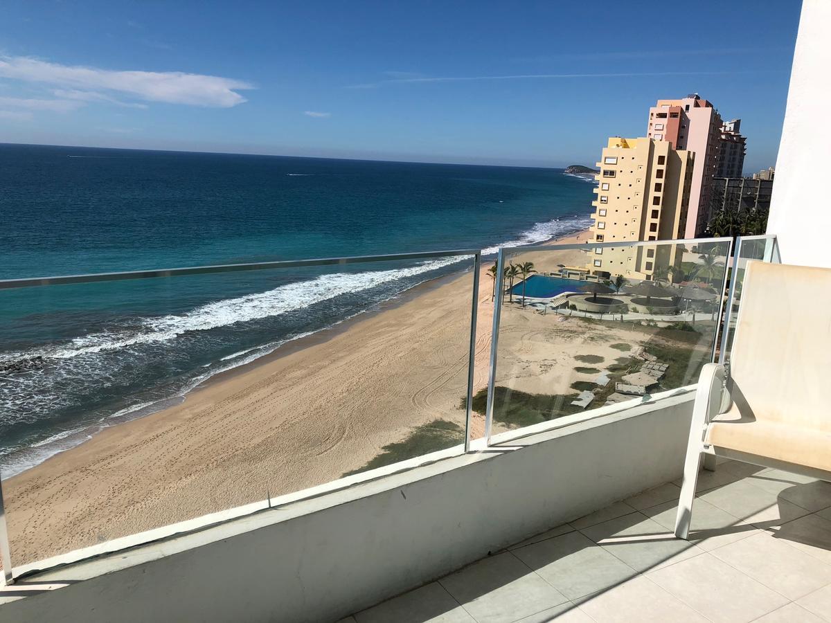 Condominio En Cerritos Pr Mazatlán