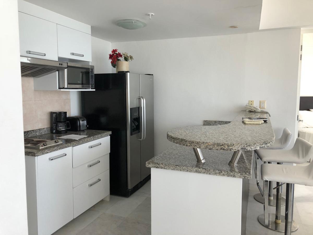 Condominio En Cerritos Pr *