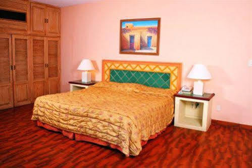 Acqua Grand Mazatlan