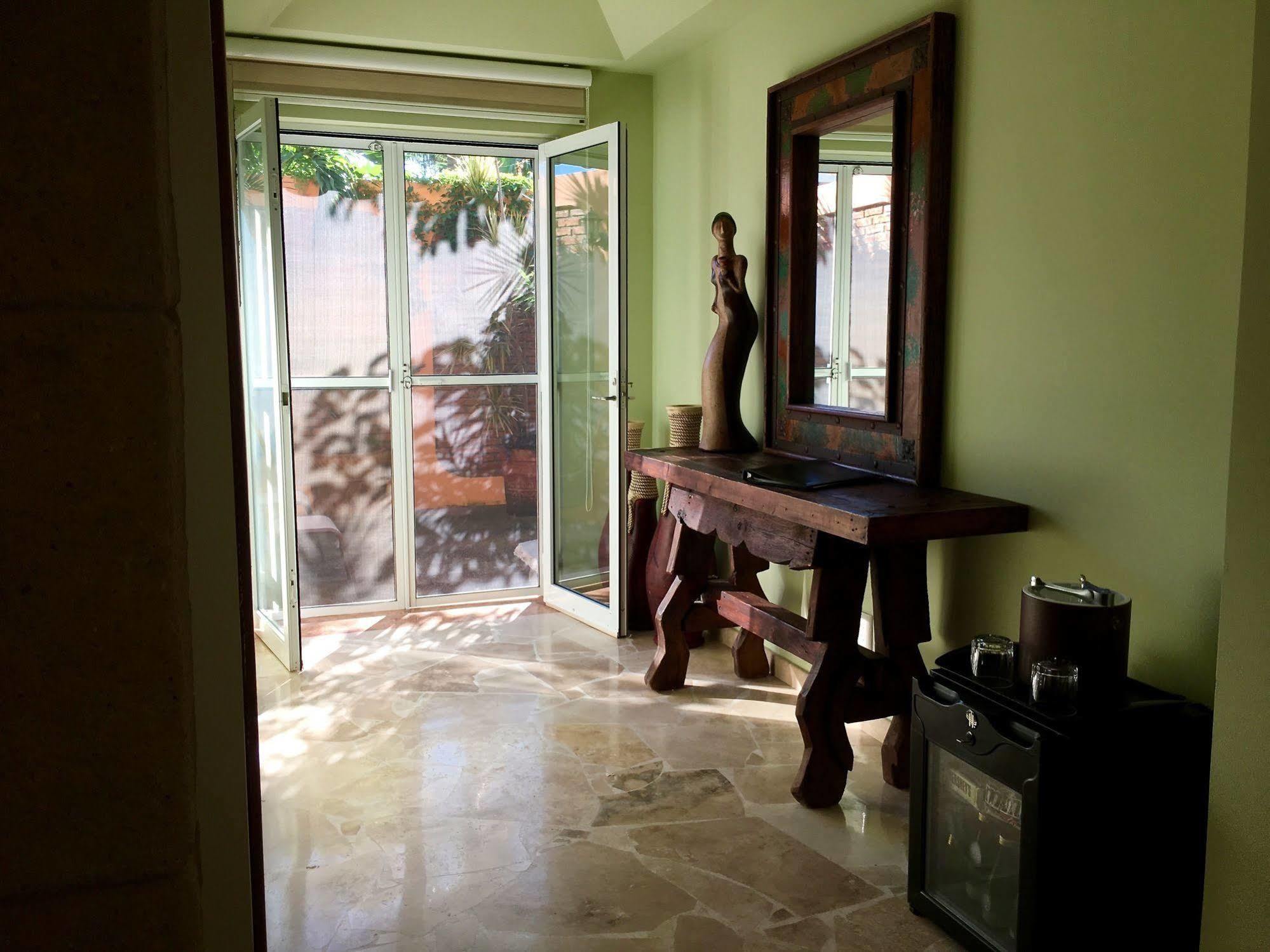 El Sol La Vida Front B/b Adults Only 4*