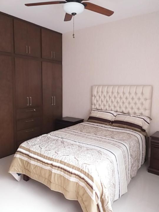 Apartment Renta Vacacional A 2 Cuadras De La Playa O Malecon De Mazatlan