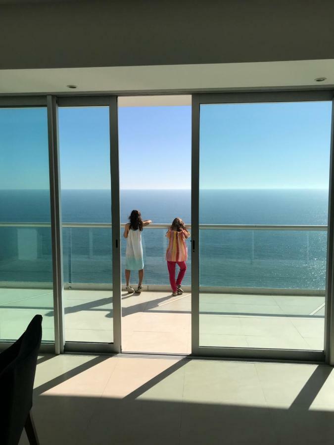 Torre Peninsula Apartment